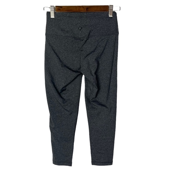 Prana Dark Charcoal Gray Pillar Capri Athletic Pants XS - Picture 2 of 5